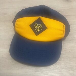 Boy Cub Scouts Hat Cap Uniform Blue and‎ Gold Wolf Embroidered Patch Vtg 90s